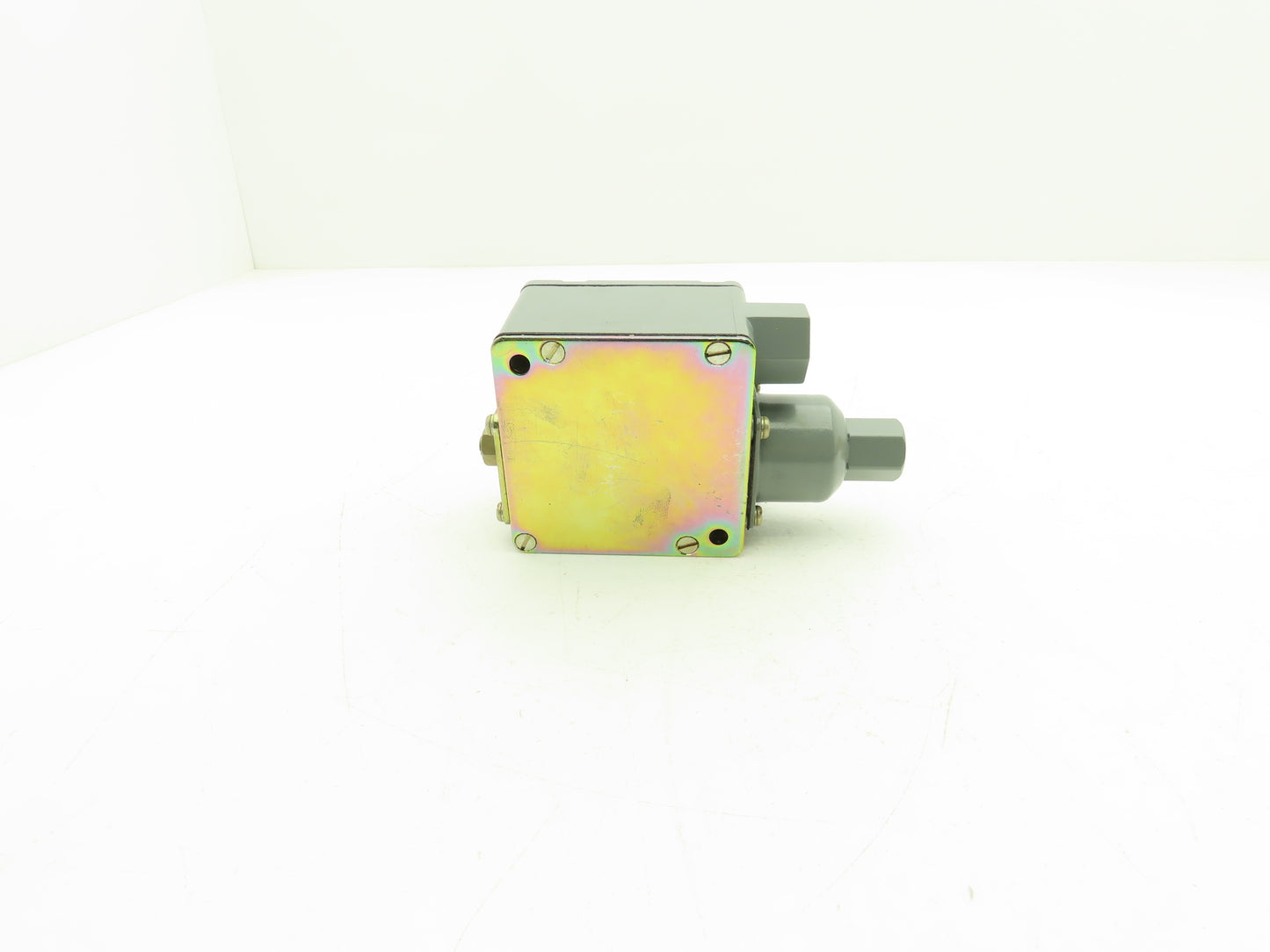 Allen Bradley 836T-T250J Pressure Control Switch 30" VAC Bulletin 836T Ser A