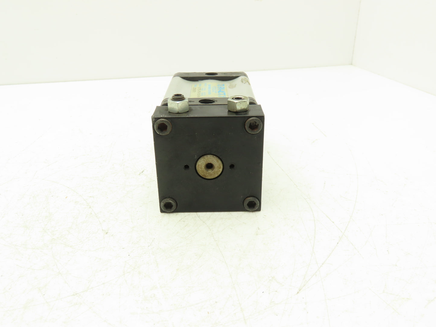 Turn-Act S-175-180-SE-04 Pneumatic Rotary Actuator Double Vane/Acting