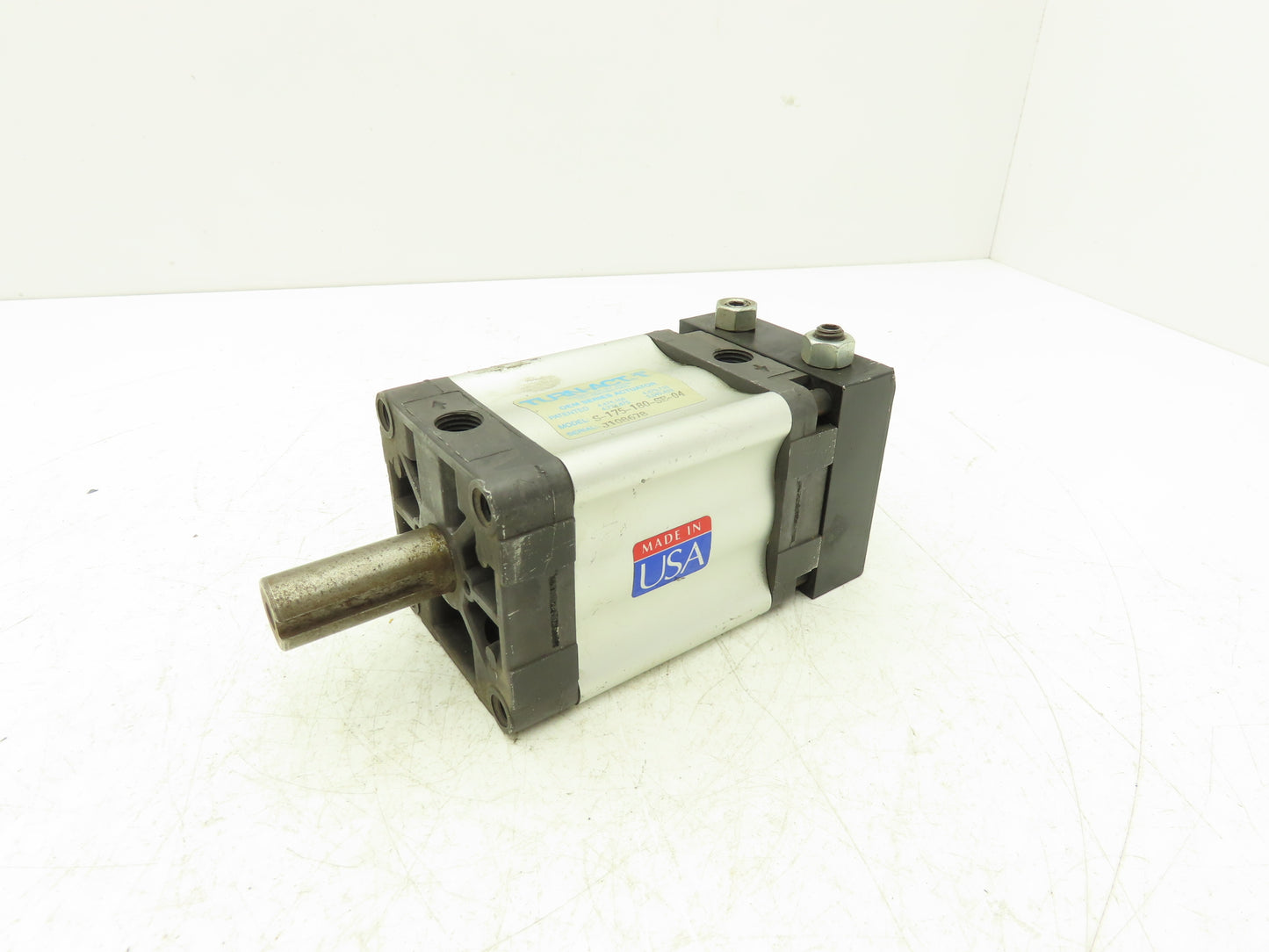 Turn-Act S-175-180-SE-04 Pneumatic Rotary Actuator Double Vane/Acting