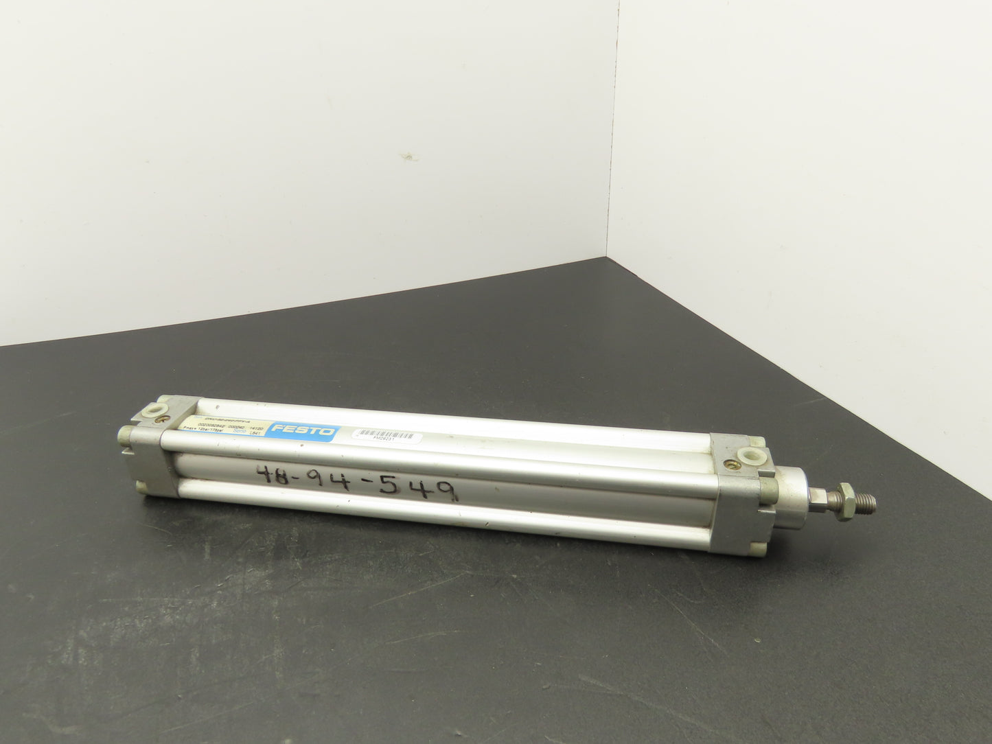 Festo DNU-32-240-PPV-A Pneumatic Air Cylinder 32mm Bore 240mm Stroke 175psi