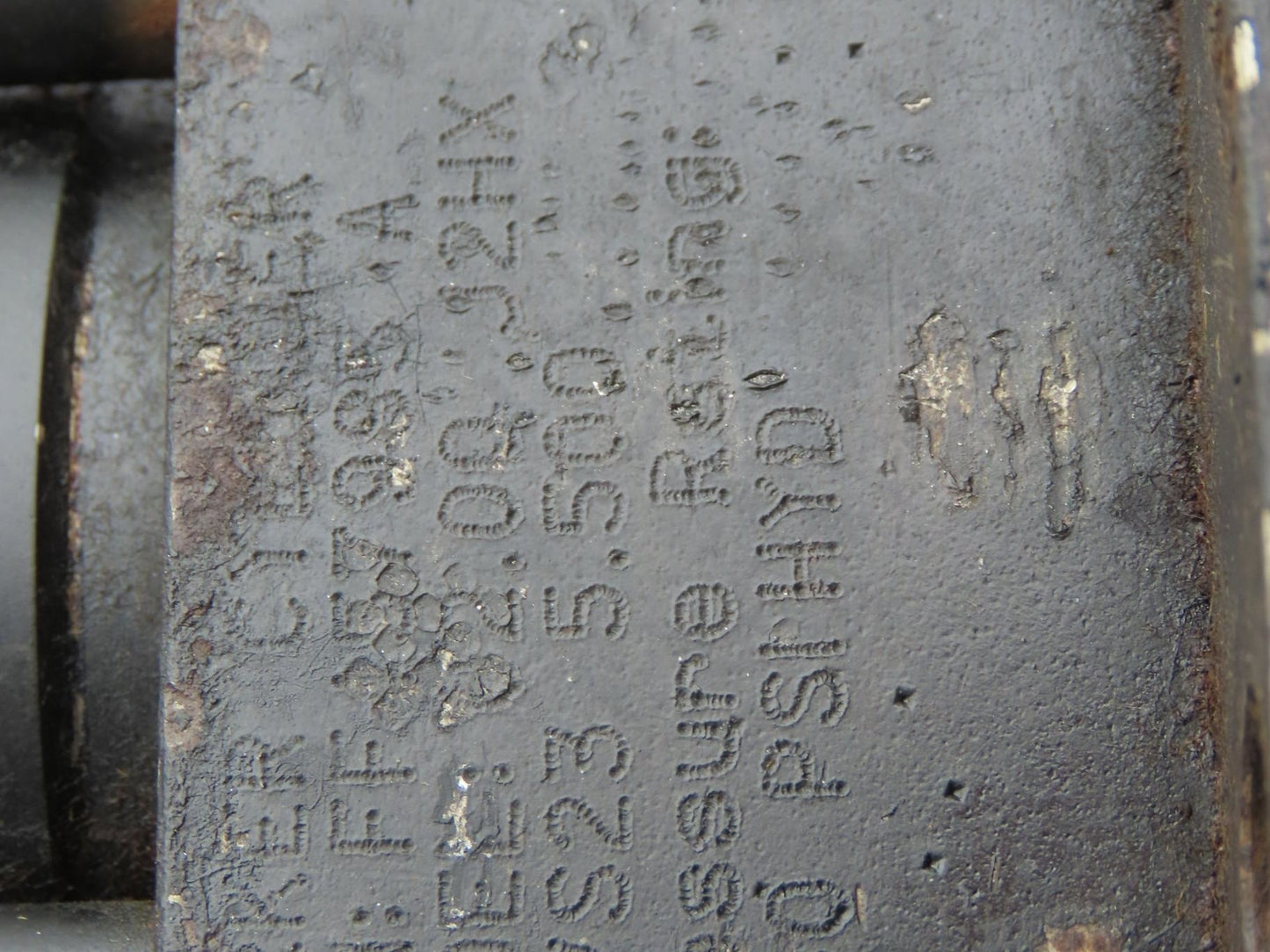 Parker 2HX Series Hydraulic Cylinder 2" Bore 5.5" Stroke 1200 PSI Flange Mt