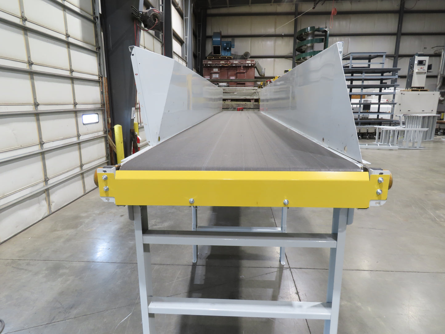 Hytrol HSS 43"x 23 9"' Slider Bed Belt Conveyor 3Hp 3PH Center Drive 165fpm