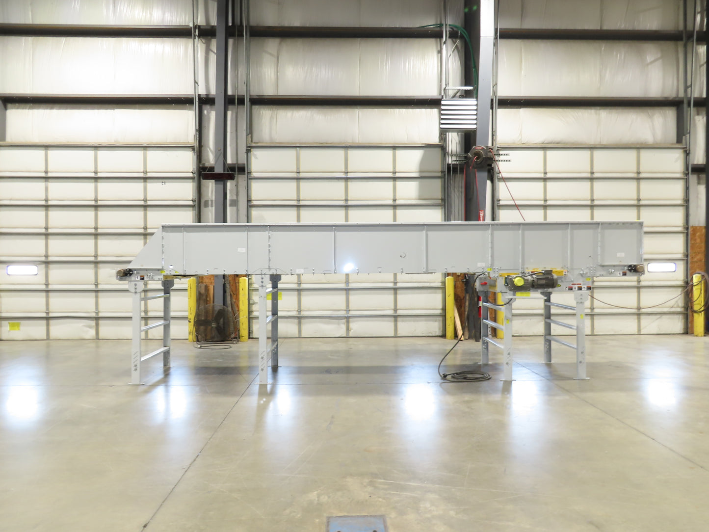 Hytrol HSS 43"x 23 9"' Slider Bed Belt Conveyor 3Hp 3PH Center Drive 165fpm