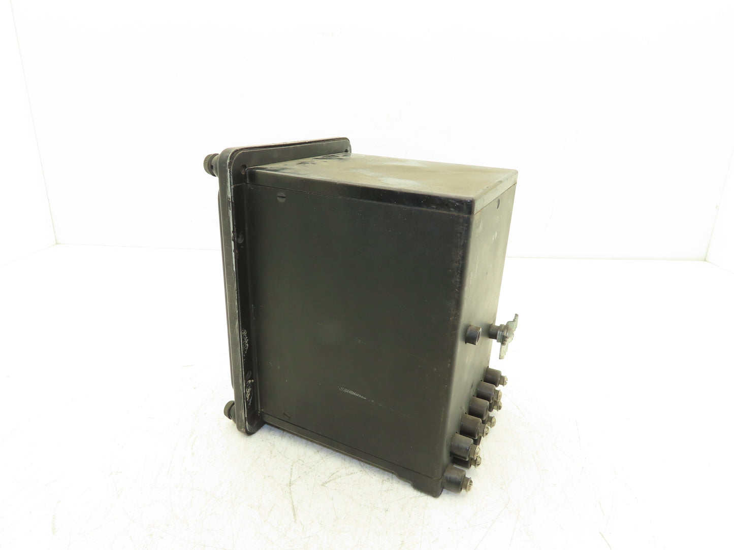 General Electric 700X64G307 Kilowatthours Demand Meter 120V Type DSM-63 Class 10