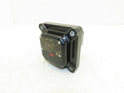 Worcestor/McCANNA 10E 39 SWZ 120A Limit Switch 250-480V Hazardous Location