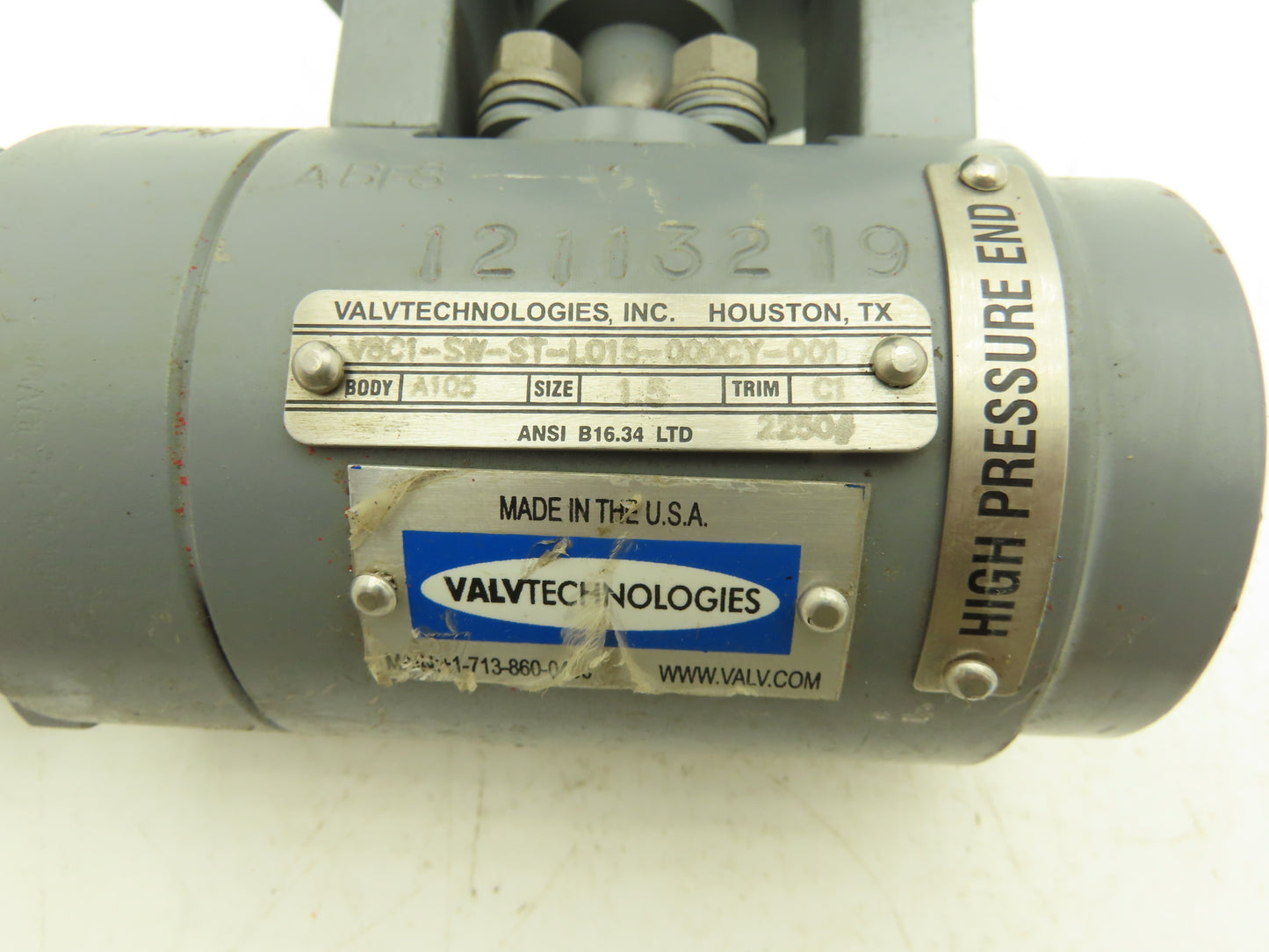 Valvtechnologies V8C1-SW-ST-L015-000CY-001 Ball Valve 1-1/2" Socket Weld