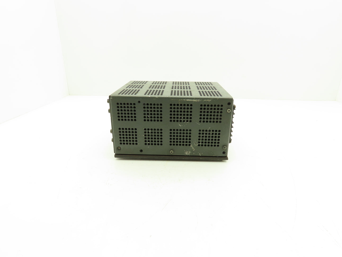Lambda LM D100 Regulated Power Supply 120V AC Input Veeco