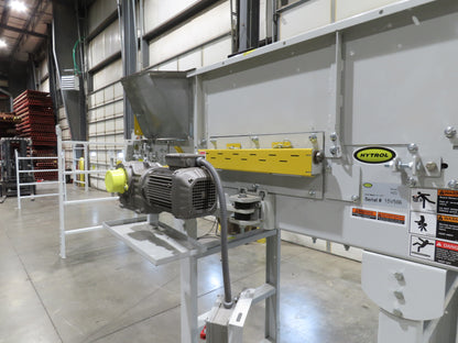 Hytrol HSS 31"x 7' Slider Bed Belt Conveyor 2Hp 3PH RH Center Drive 112fpm