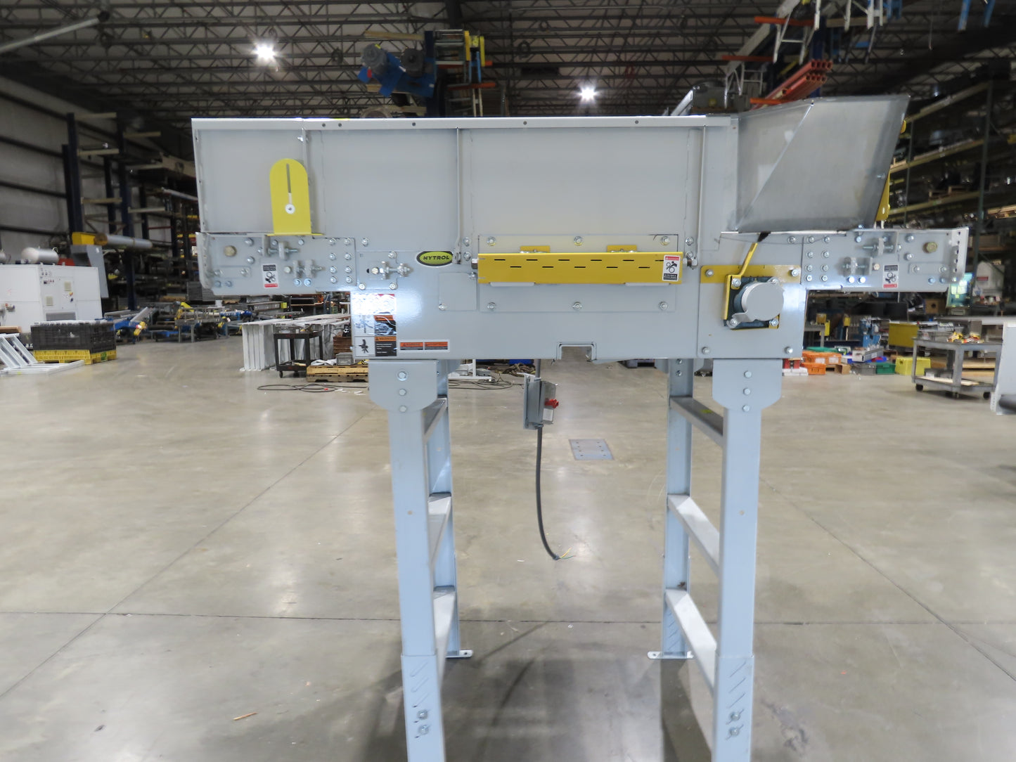 Hytrol HSS 31"x 7' Slider Bed Belt Conveyor 2Hp 3PH RH Center Drive 112fpm