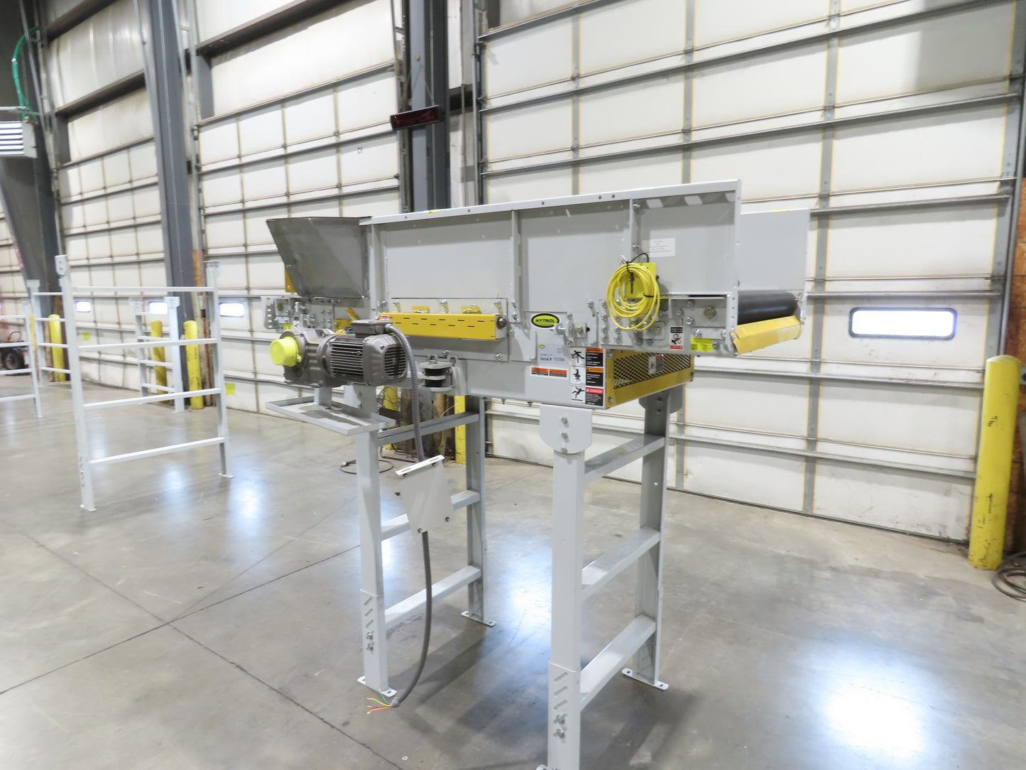 Hytrol HSS 31"x 7' Slider Bed Belt Conveyor 2Hp 3PH RH Center Drive 112fpm