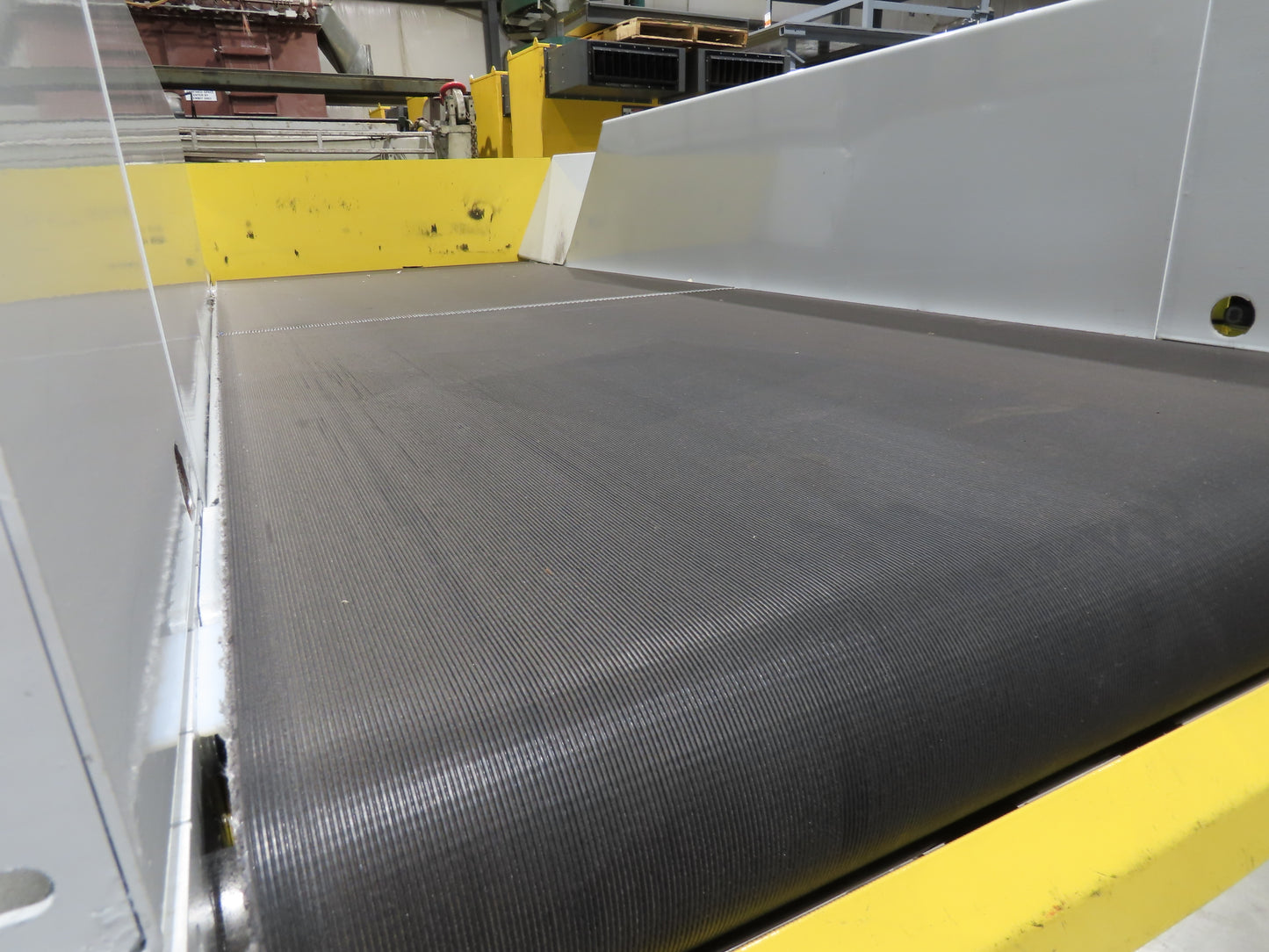 Hytrol HSS 31"x 7' Slider Bed Belt Conveyor 2Hp 3PH LH Center Drive 112fpm