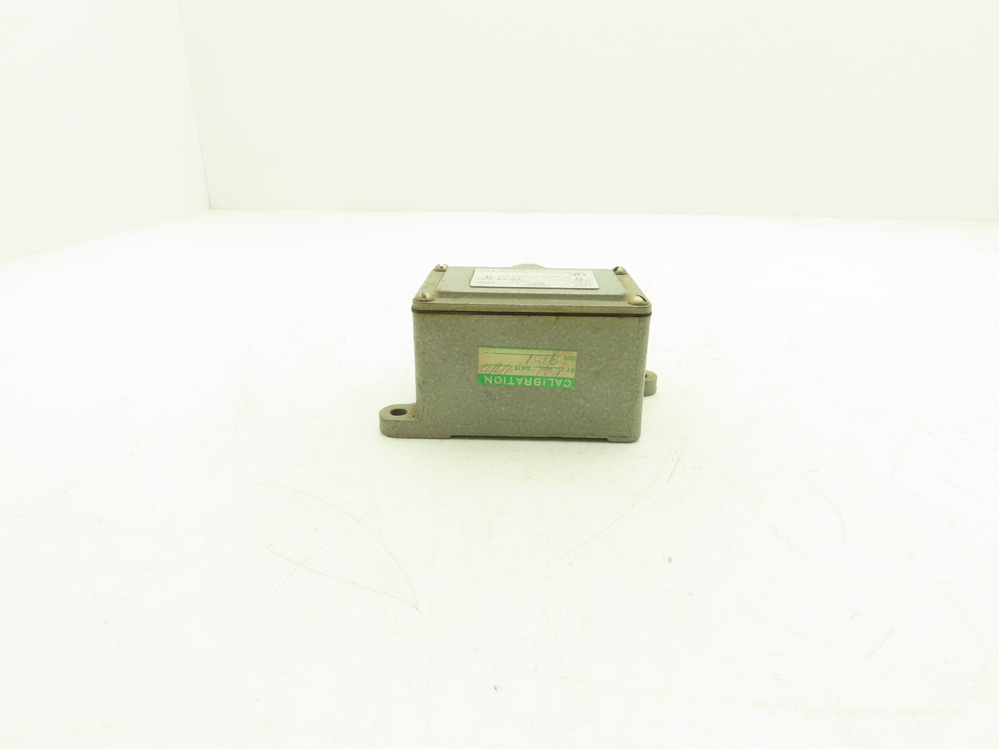 United Electric J6D 9557 B050 Pressure Switch 40PSI 15A 125/250V
