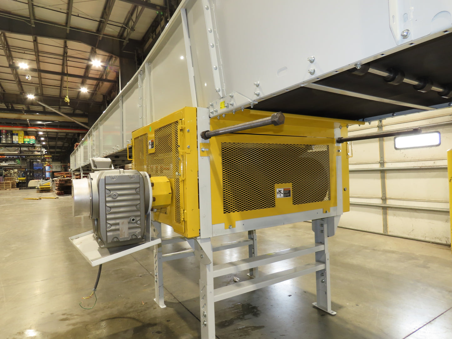 Hytrol BPC 43"x 67' Slider Bed Belt Conveyor 7.5Hp 3PH LH Center Drive 80fpm