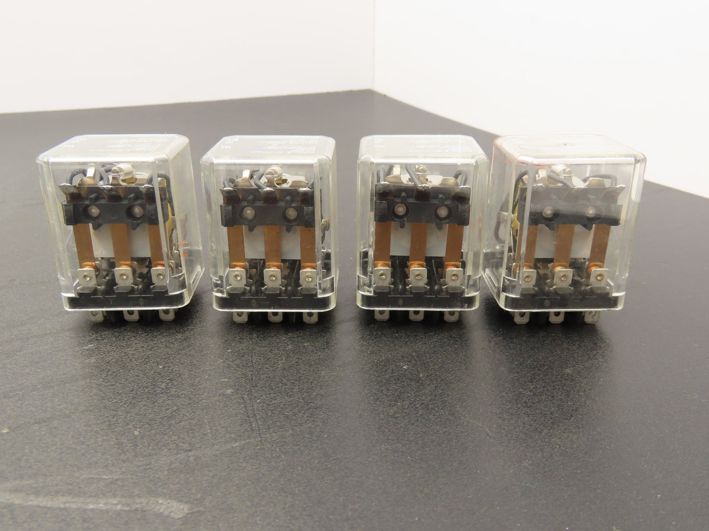 Potter & Brumfield KU-4489 Pilot Cube Relay 24V Coil 3A 150VDC Lot of 4
