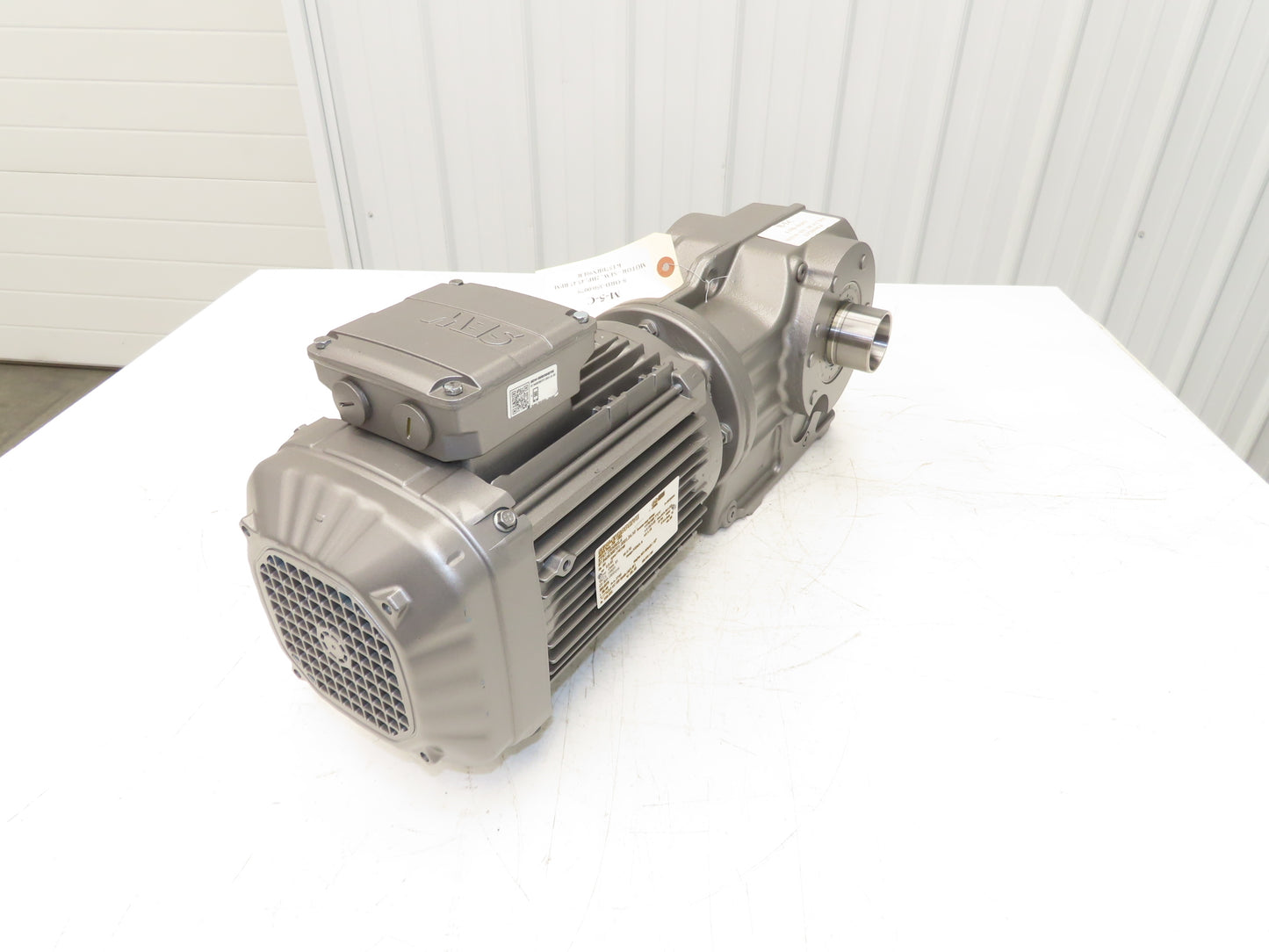 Sew Eurodrive KT57 DRN90L4 38.49 Gearmotor Drive 2Hp 230/460V 3PH 46rpm