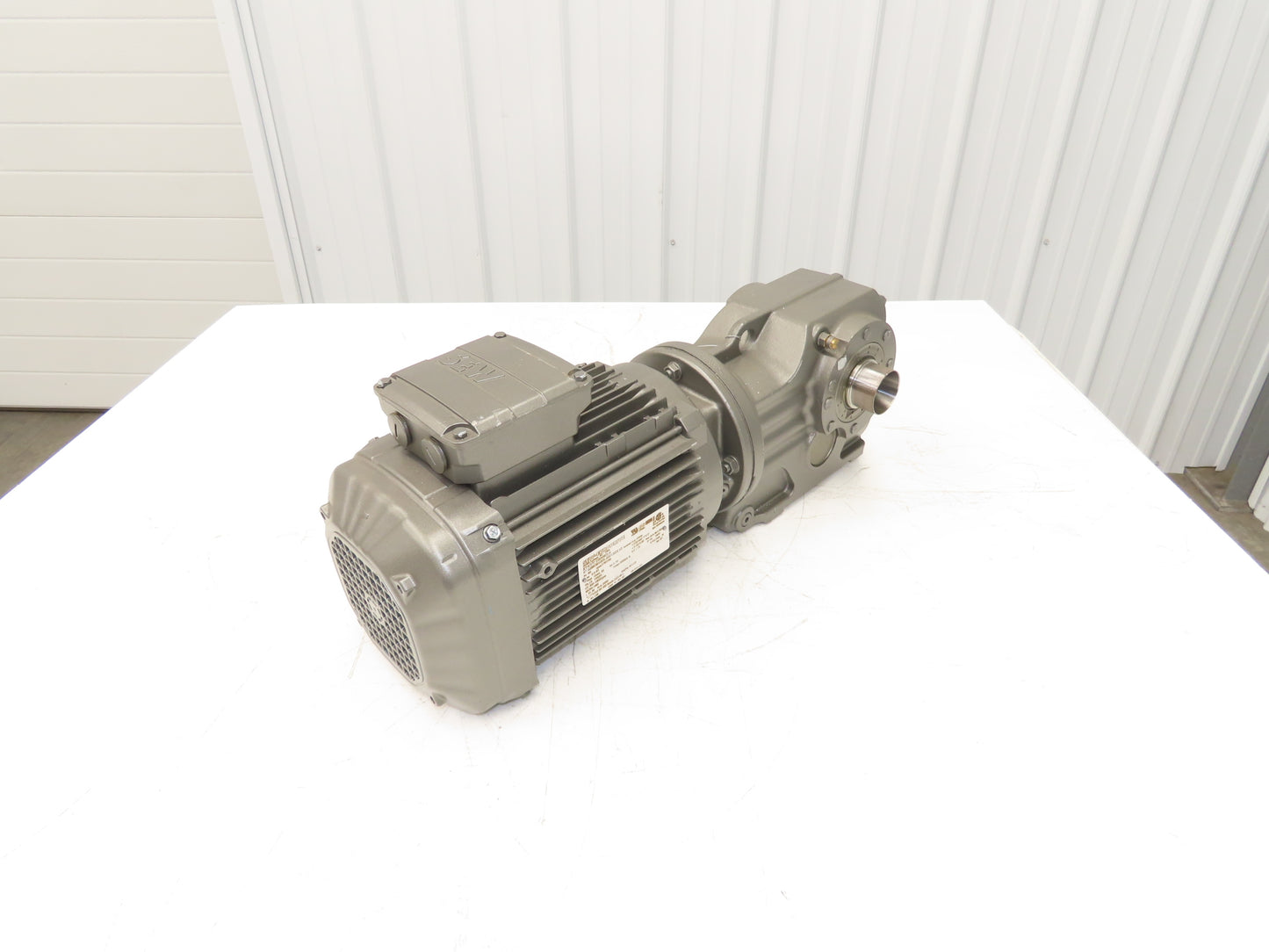 Sew Eurodrive KT47/T DRN90L4 31.30 Gearmotor Drive 2Hp 230/460V 3PH 56rpm