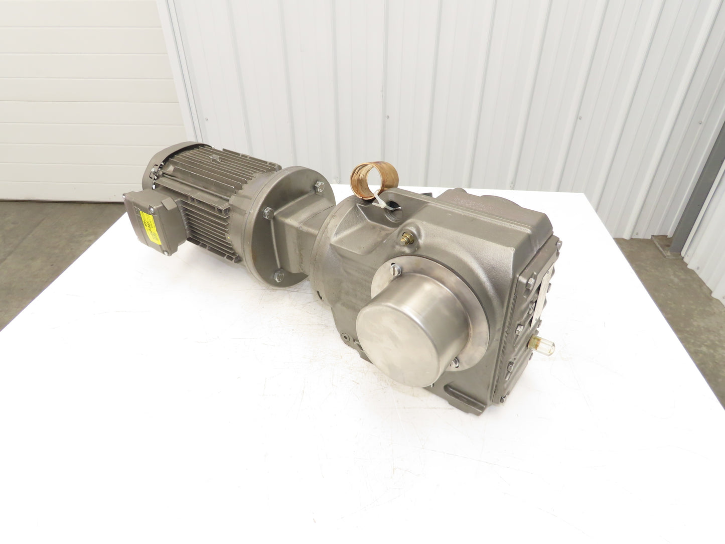 Sew Eurodrive KT77/T AM184 DRN100L4 30.89 Gearmotor Drive 5Hp 230/460V 3PH 57rpm