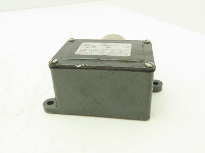 United Electric J6D 4694 Pressure Switch 18PSI 15A 125/250V Lot of 2