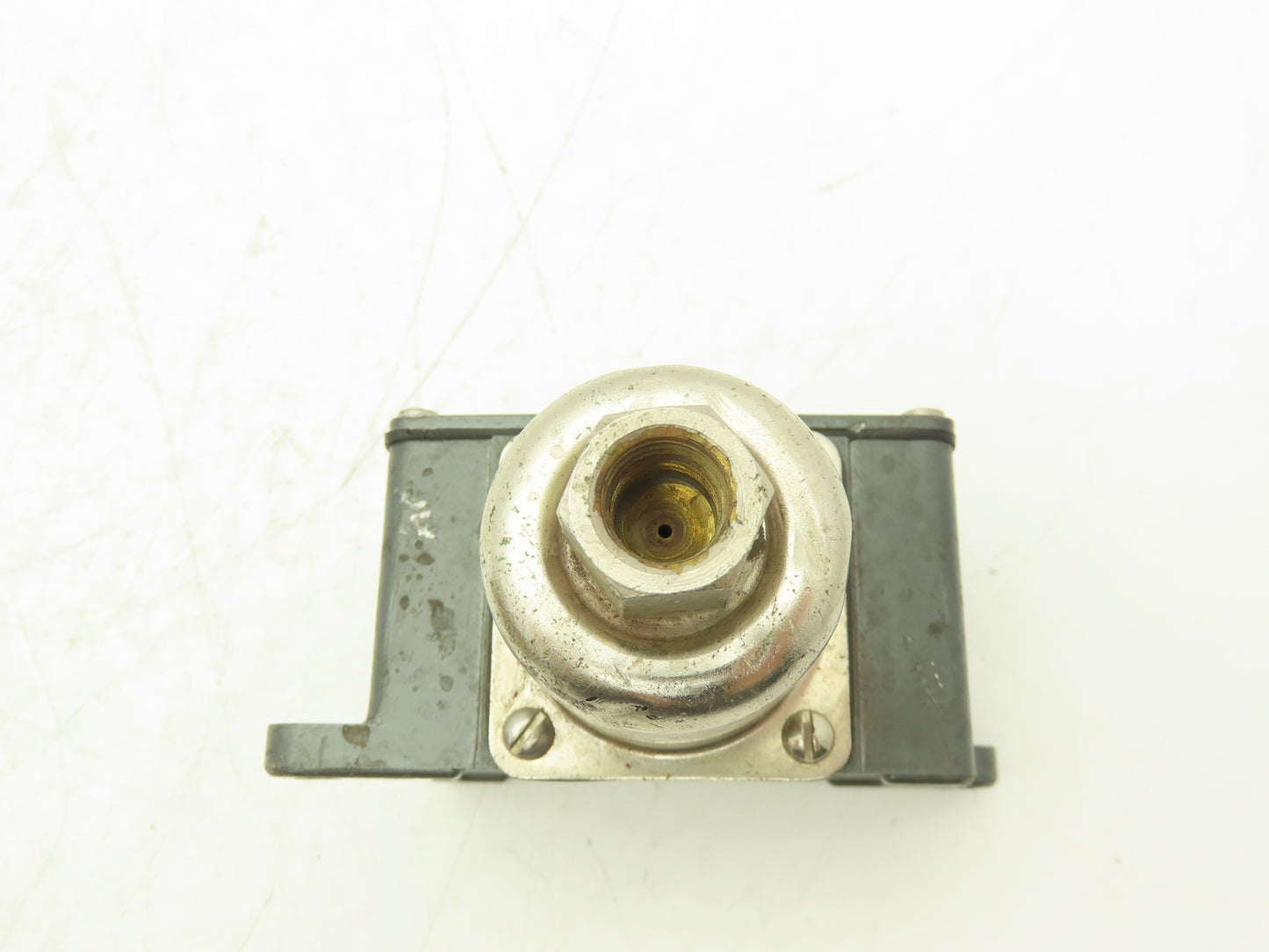 United Electric J6D 4694 Pressure Switch 18PSI 15A 125/250V Lot of 2