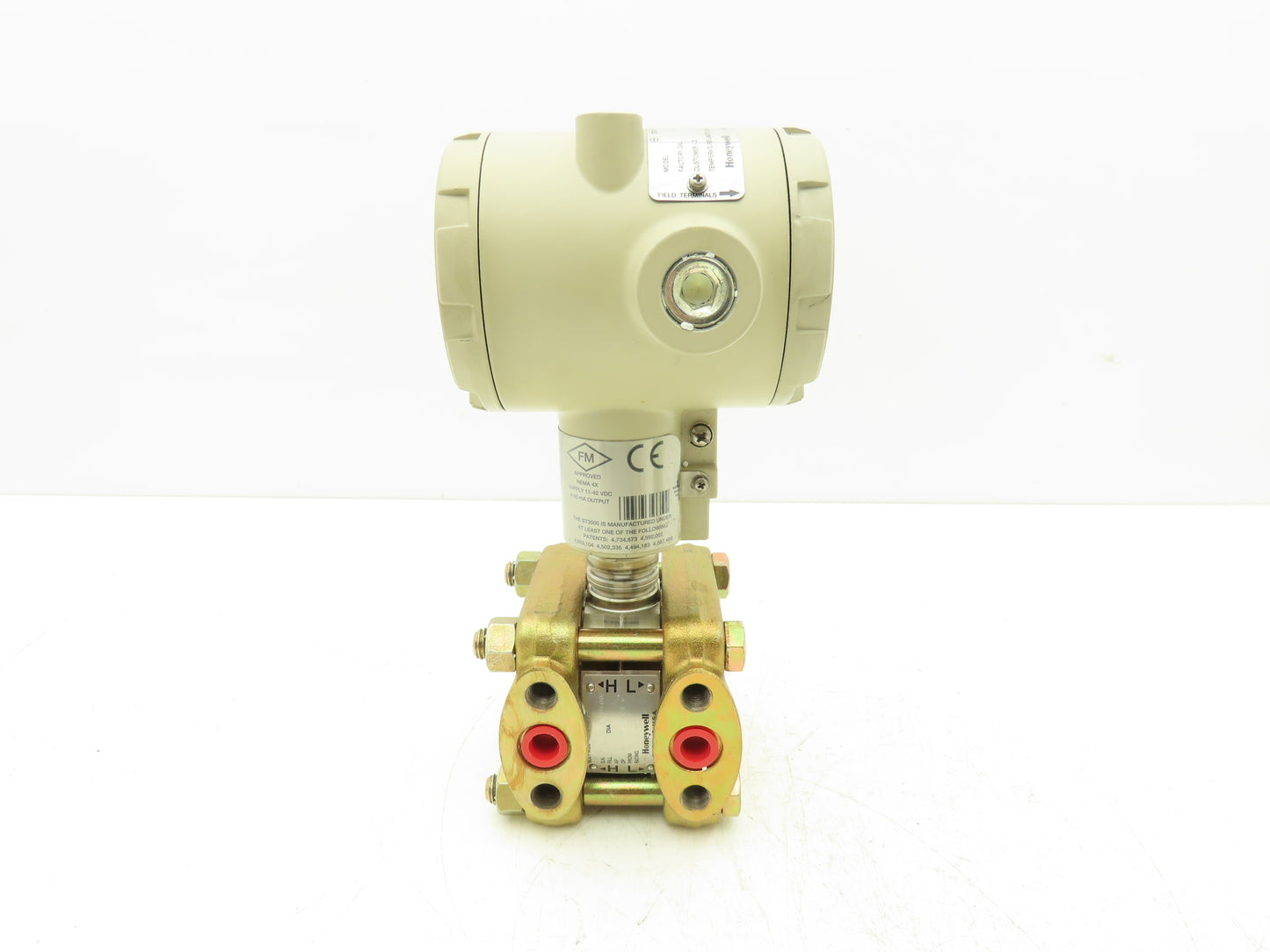 Honeywell ST3000 Smart Pressure Transmitter 11-42VDC 0-100 INH20 1/8"NPT