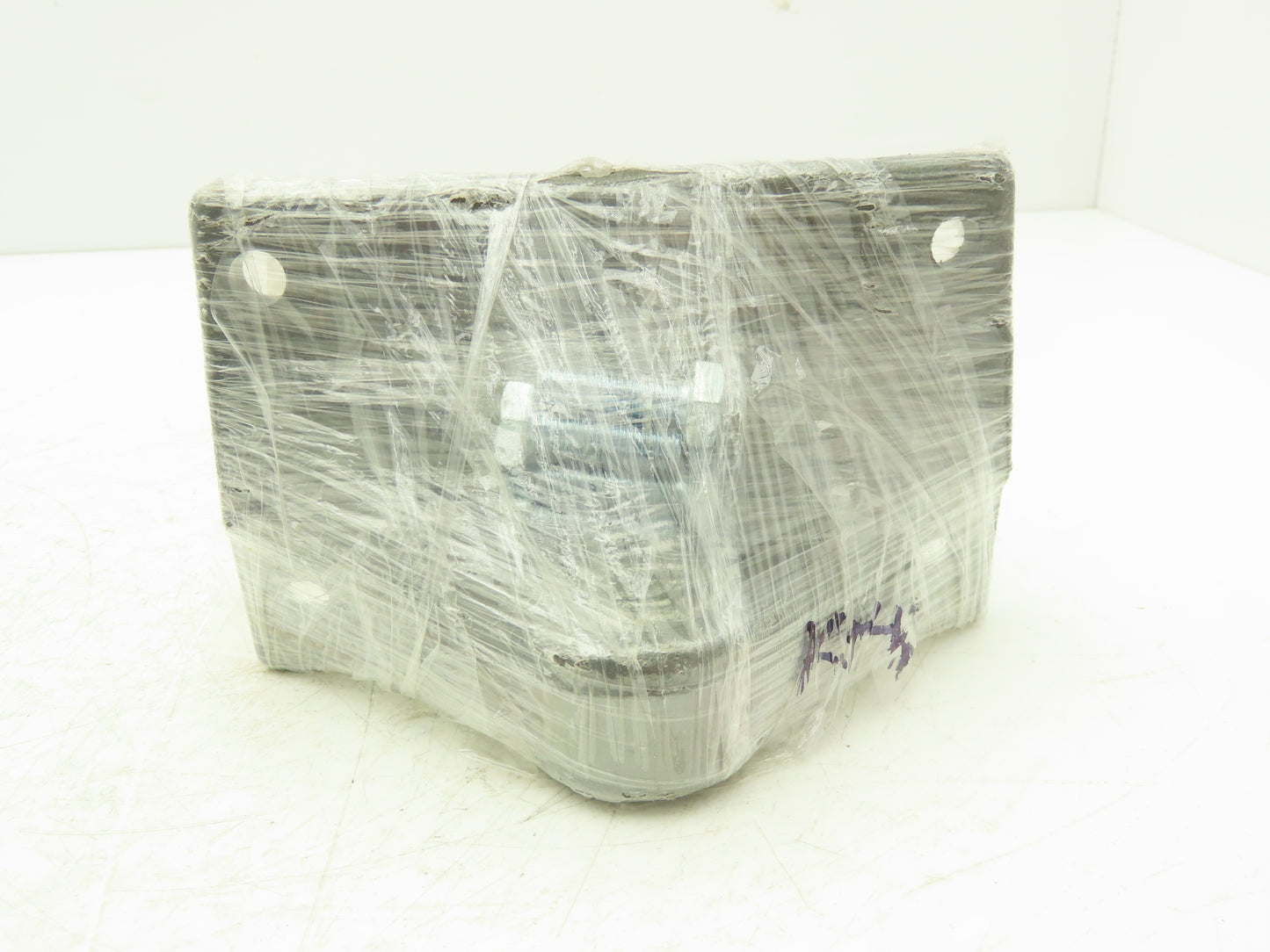 Sew Eurodrive 0643/03 4282 KT47 Gearmotor Torque Arm Hollow Shaft Mount Bracket