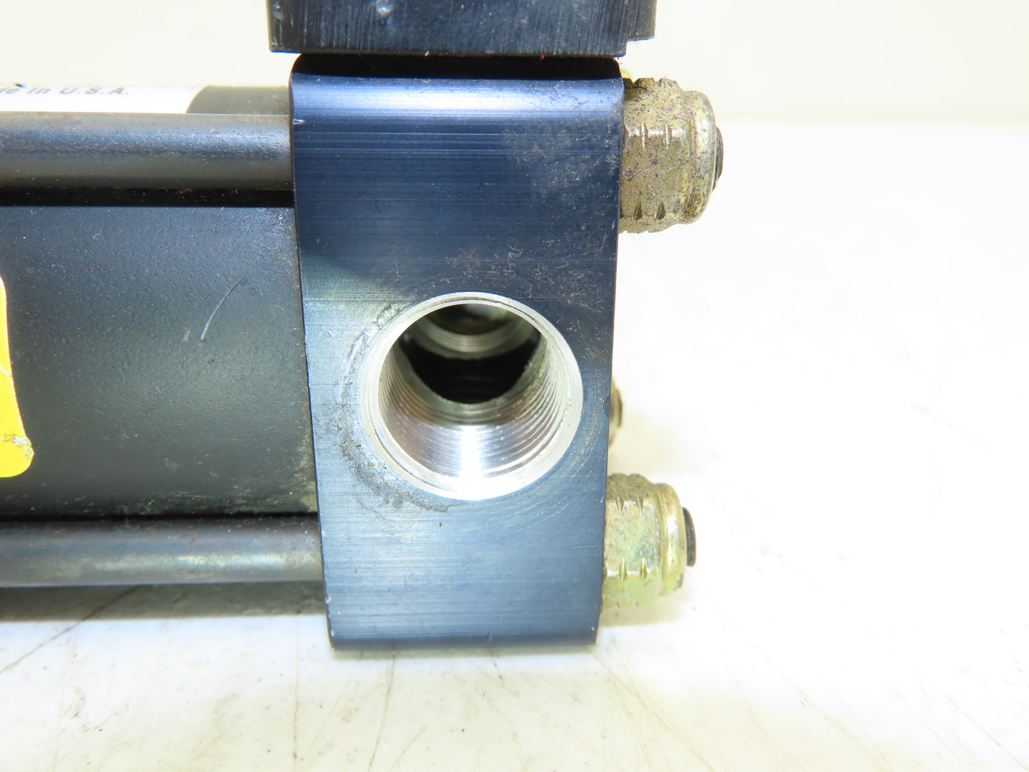 Parker 01.50 TB2MAUS19A Pneumatic Air Cylinder 1.5" Bore 2" Stroke Sensor Ports