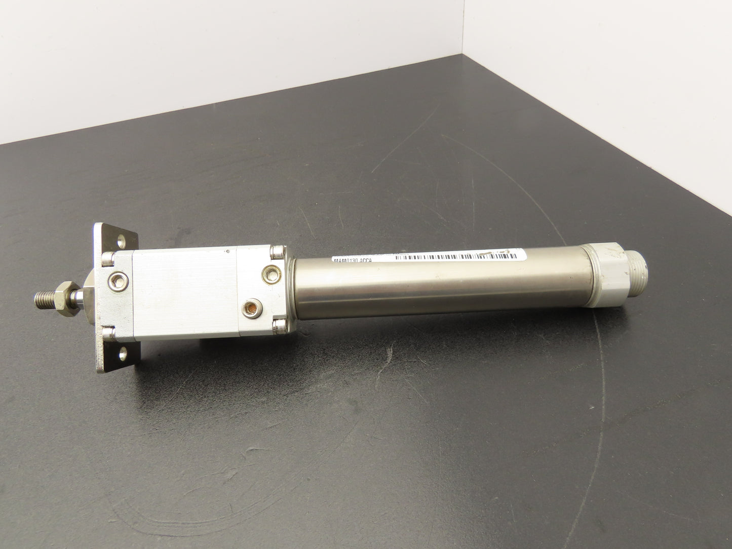 SMC CDLM2F32-G3582-125 Pneumatic Air Cylinder w/Rod Lock 32mm Bore 125mm Stroke