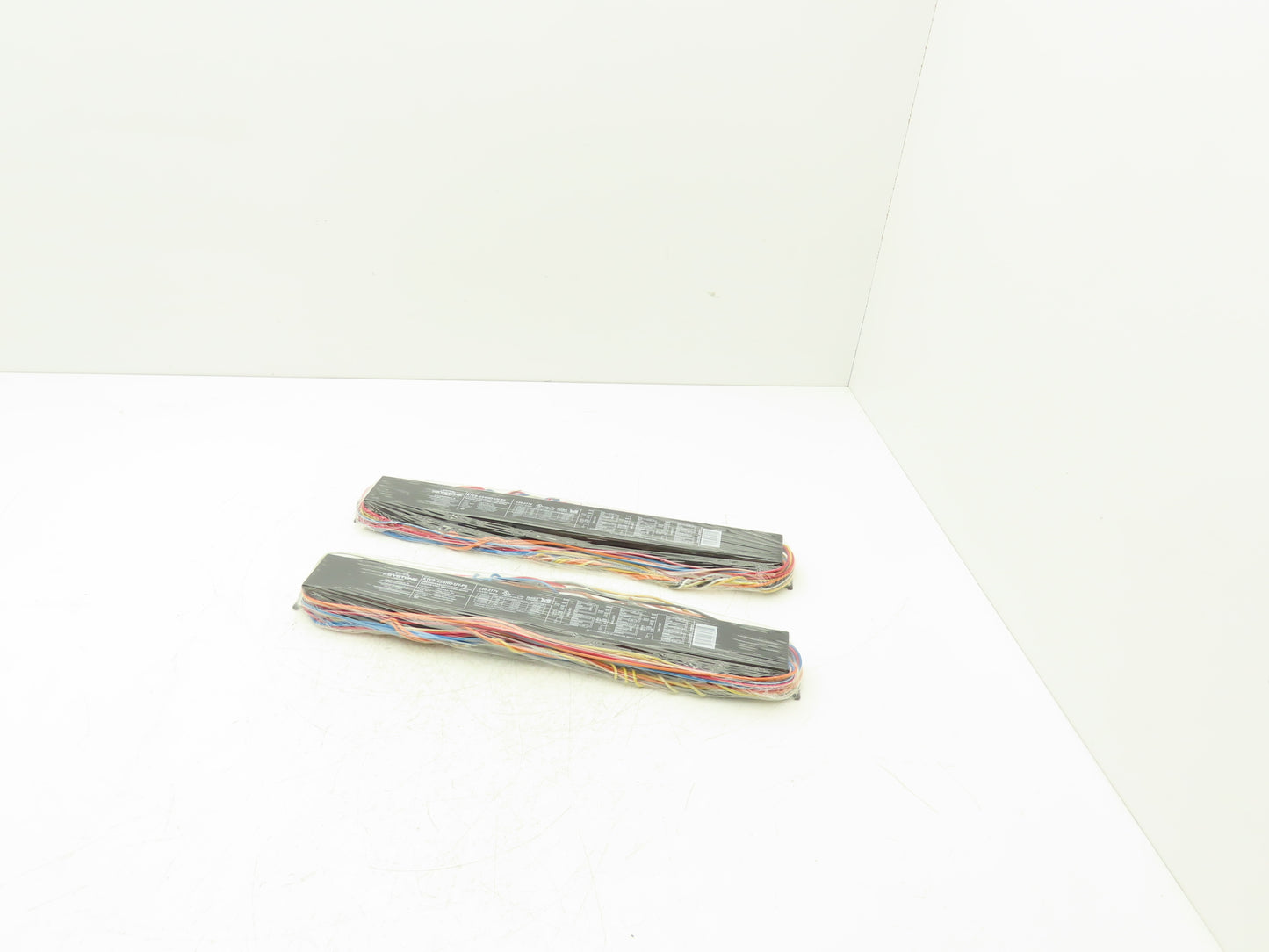 Keystone KTEB-454HO-UV-PS Electronic Fluorescent Ballast 4-Lamp 54 Watt Lot of 2