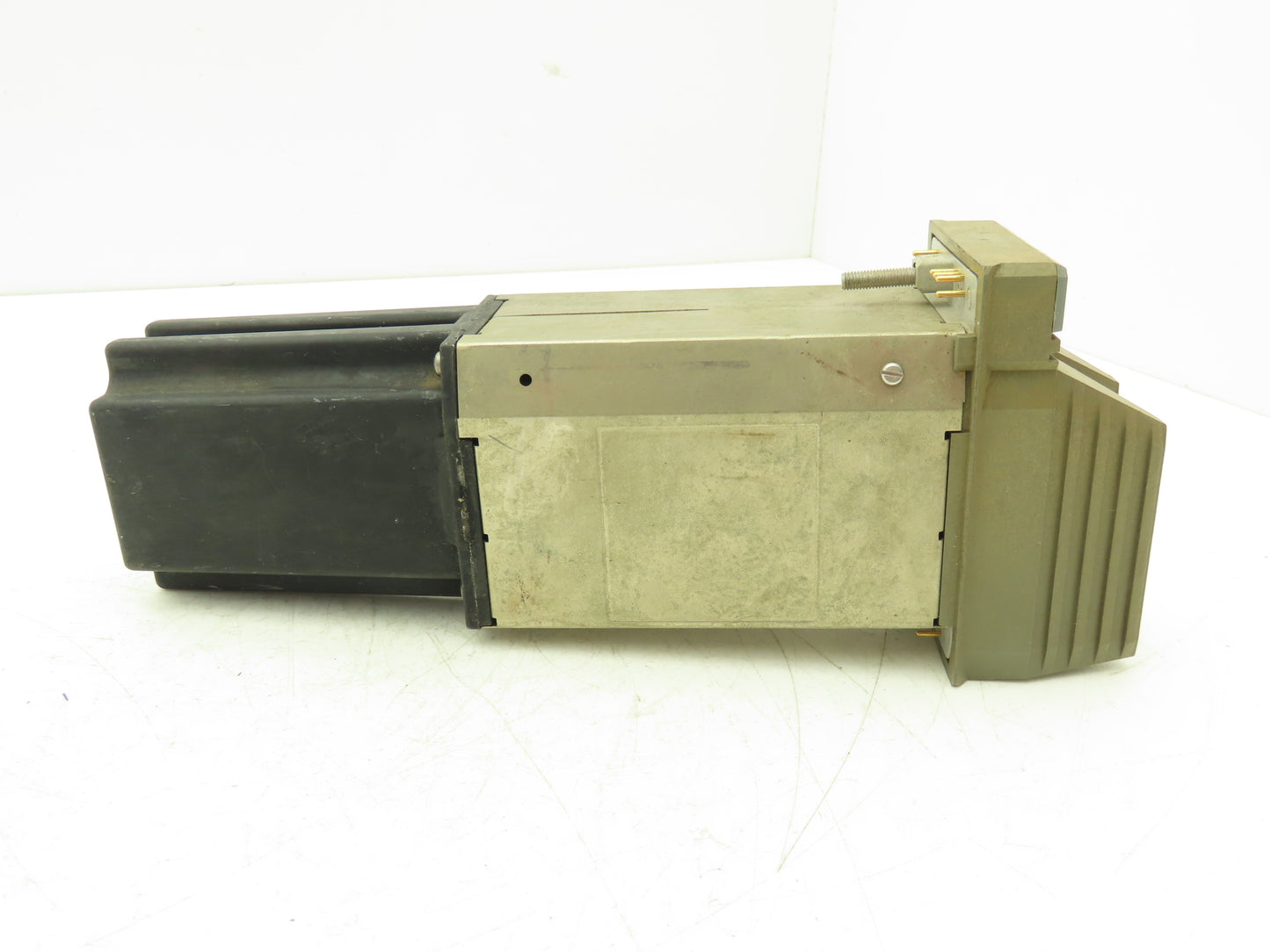 Foxboro P0400ZC Power Supply Module 24VDC Rev F+ I/A Series