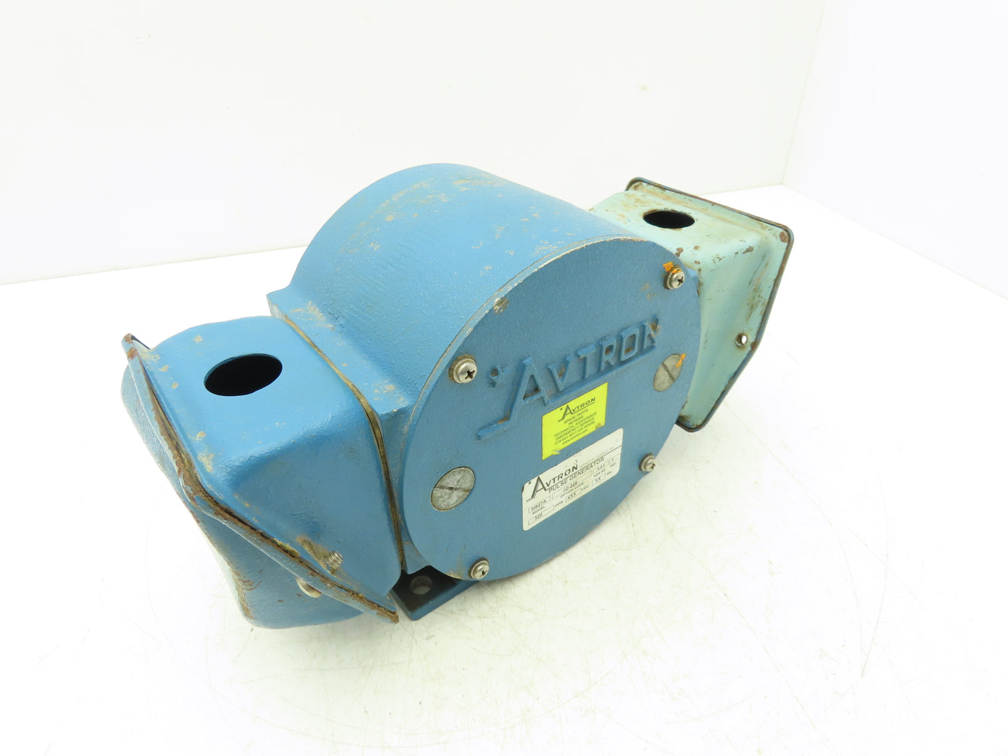 Avtron M627A-1D-320 Pulse Generator Tachometer Rotary Encoder 12VDC 320 PPR 56C