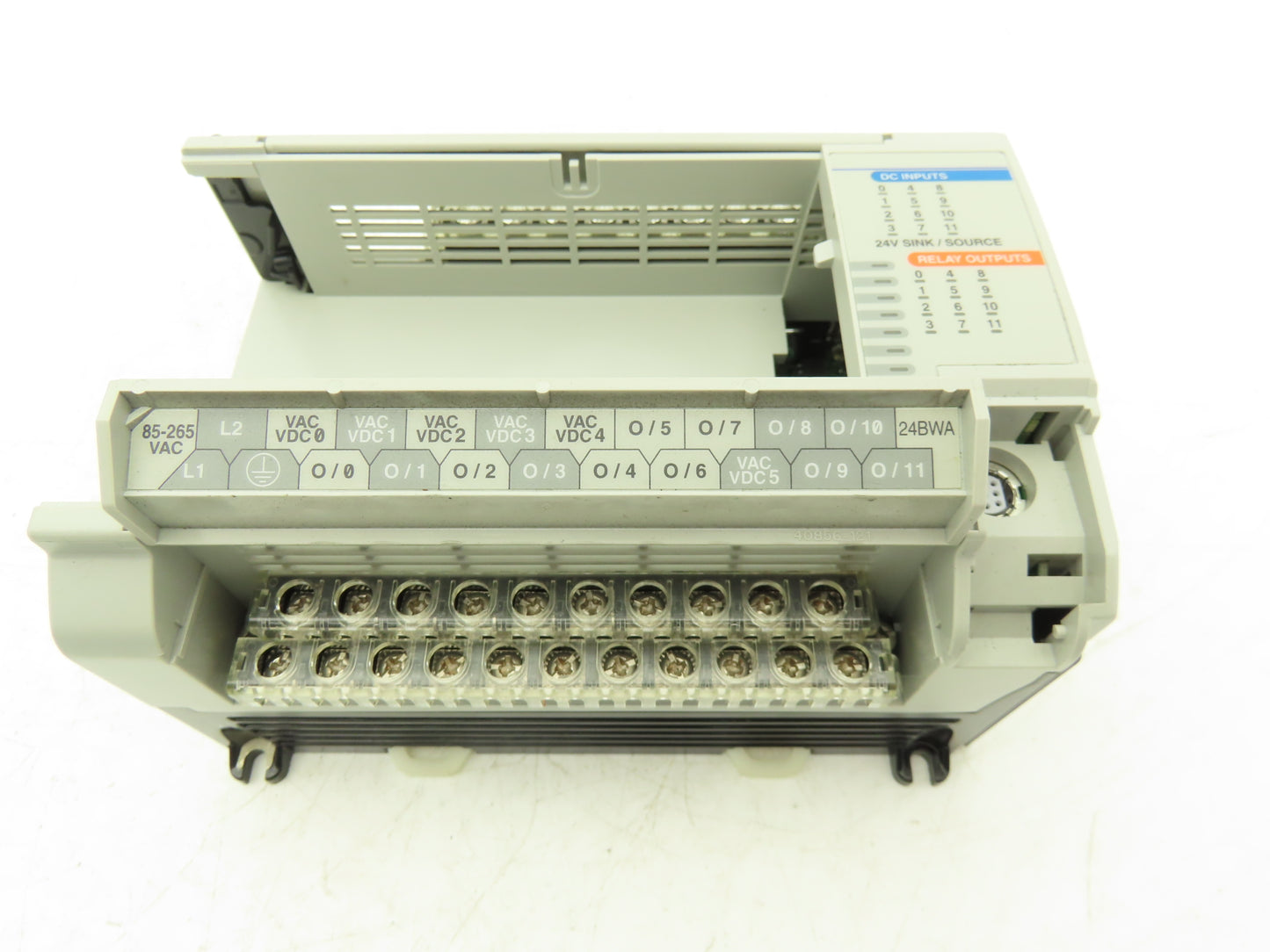 Allen Bradley 1764-24BWA MicroLogix 1500 Base 24 Point Controller Ser B Rev B