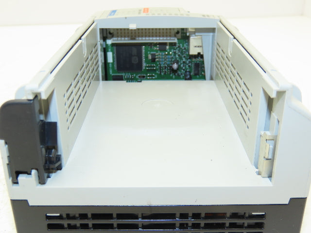 Allen Bradley 1764-24BWA MicroLogix 1500 Base 24 Point Controller Ser B Rev B