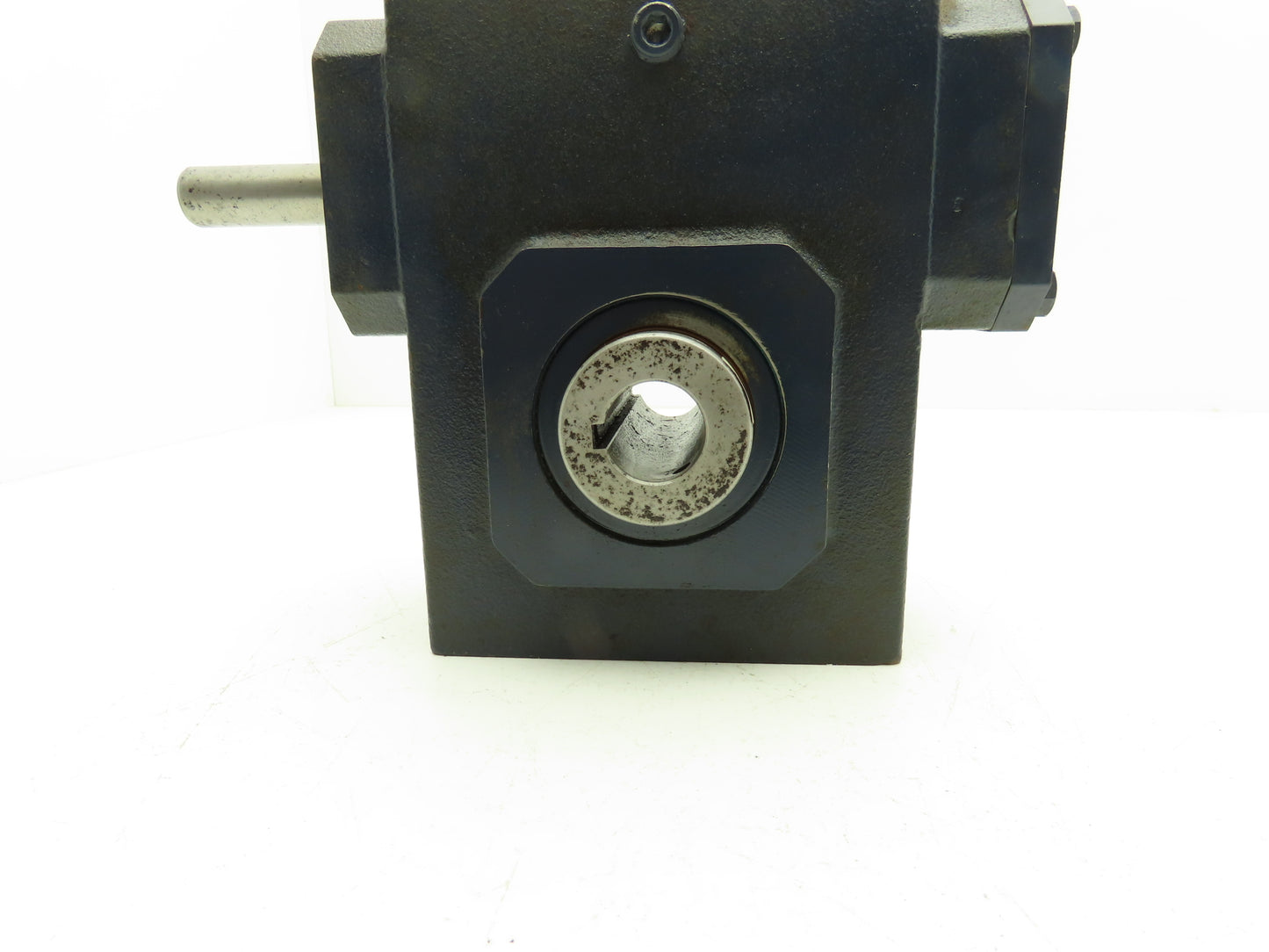 Grove Gear Ironman NH-H-826-7.5-H1-16 Gearbox 7.5 Ratio 5Hp 233rpm Hollow Shaft