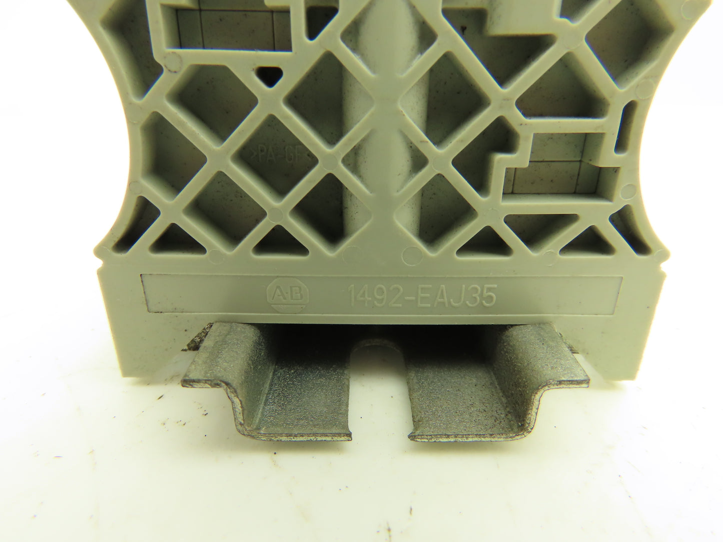 Allen Bradley 1492-J6 1492-EAJ35 Terminal Block With 4 DIN Rails 600V Lot of 129