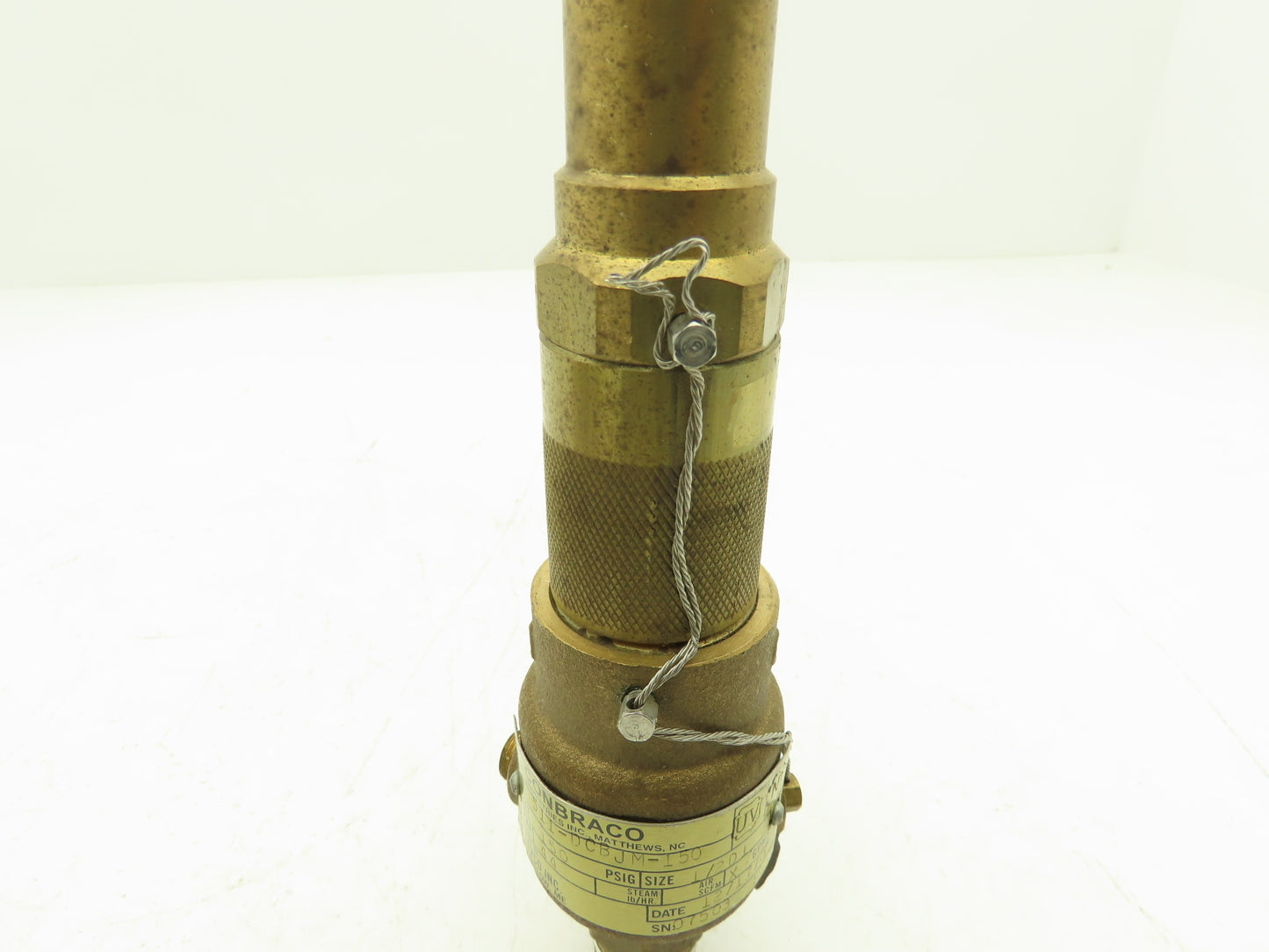 Conbraco Safety Relief Valve Side Outlet 150psig Set Pressure 1/2" NPT