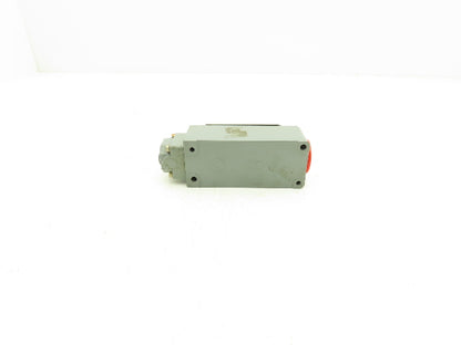 Cutler-Hammer 10316H3042C Type L Limit Switch Plunger Style 600VAC Hazardous Loc