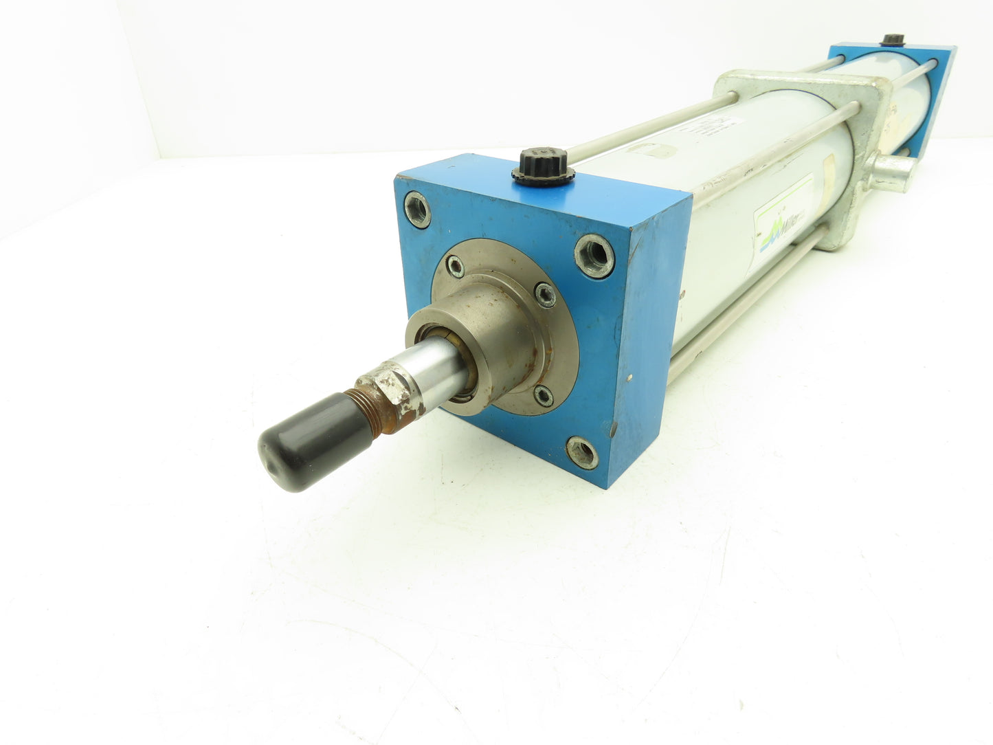 Miller IP-89B2B-0100-560 Pneumatic Air Cylinder 100mm Bore 560mm Stroke Trunnion