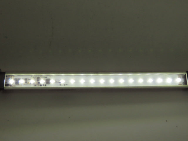 Banner WLS28-2XWR-285XQ Dual color Light Strip White/Red 12-30VDC Luminaire 28mm