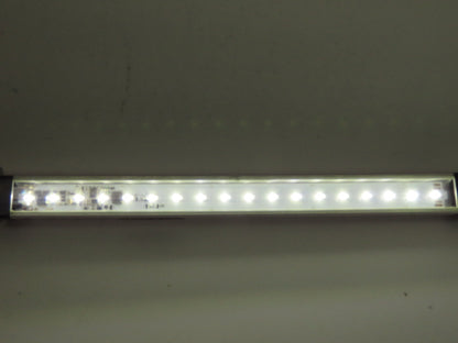 Banner WLS28-2XWR-285XQ Dual color Light Strip White/Red 12-30VDC Luminaire 28mm