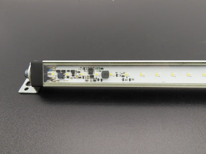 Banner WLS28-2XWR-285XQ Dual color Light Strip White/Red 12-30VDC Luminaire 28mm