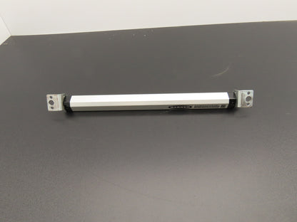 Banner WLS28-2XWG-285XQ Dual Color Light Strip White/Grn 12-30VDC Luminaire 28mm