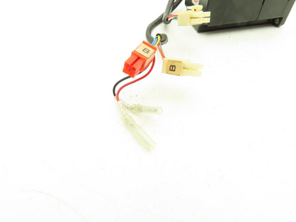 Yaskawa SGMPH-01A1A-YR21 AC Servo Motor 0.1kW 200v 0.89A 3000rpm