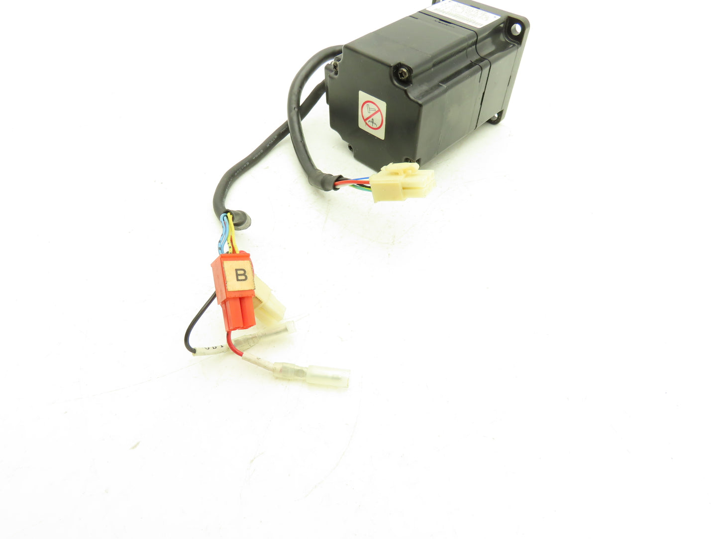 Yaskawa SGMPH-01A1A-YR21 AC Servo Motor 0.1kW 200v 0.89A 3000rpm