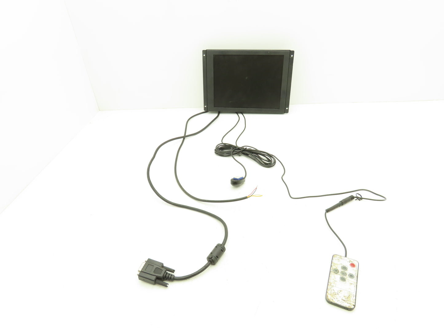 Pyle PLVW10IW In Wall Mount 10.2" LCD Flat Panel Monitor with 9 pin DSUB Input