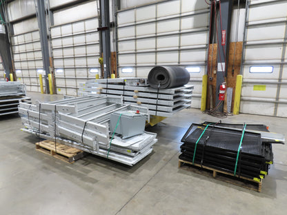 Hytrol Compcrs 43"x 63' Slider Bed Conveyor 41" Belt 7.5Hp 3PH Center Drive VFD