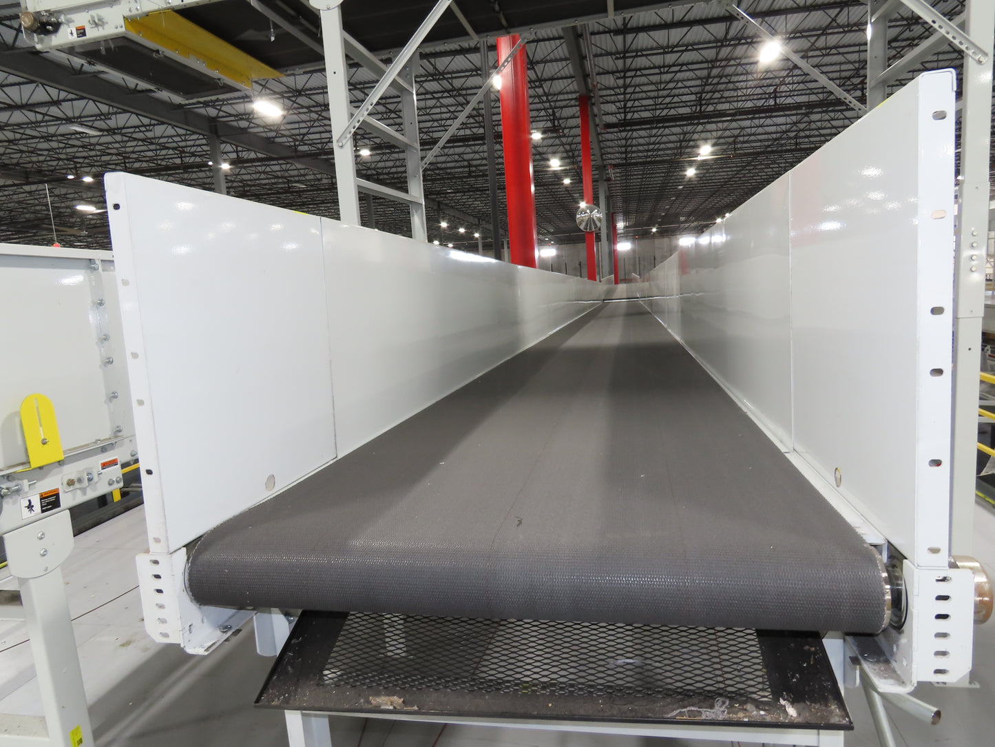 Hytrol HSS 43"x 62' Slider Bed Conveyor 41" Belt 7.5Hp 3PH Center Drive w/VFD