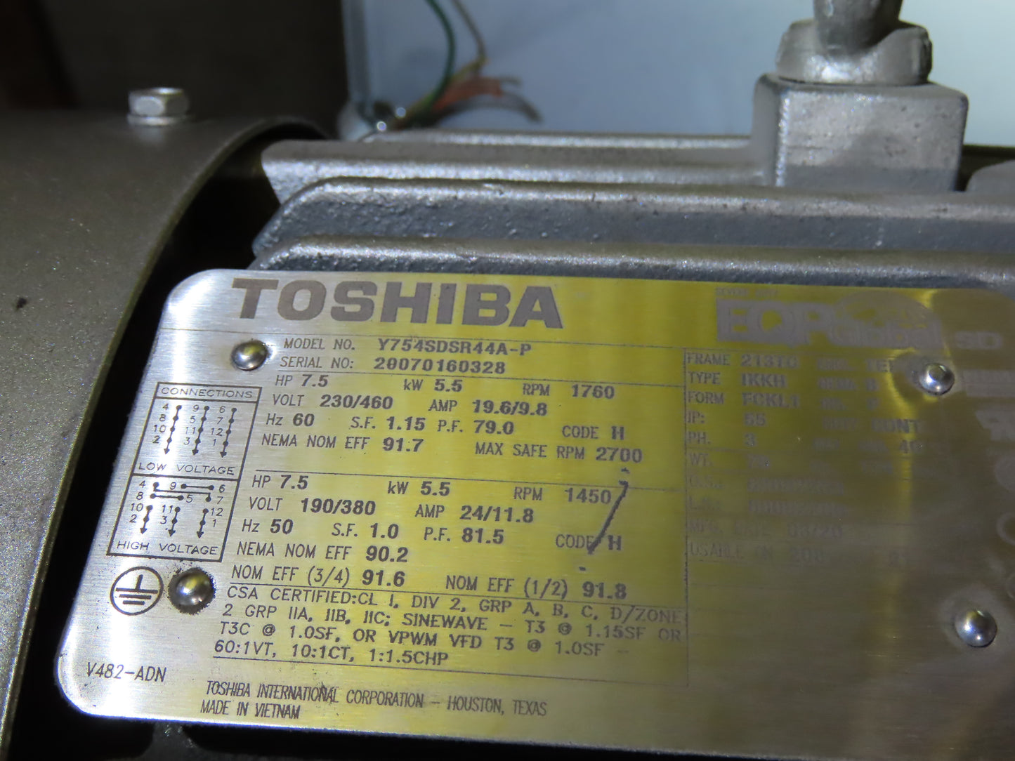 Hytrol BPC 43"x 55' Incline Belt Conveyor 7.5Hp 3PH Center Drive 70fpm 17'H