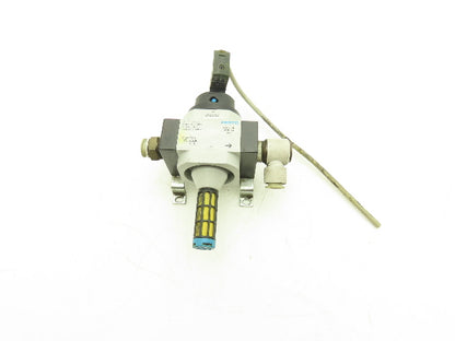 Festo HEE-D-MIDI-24 Pneumatic Air Shut Off Solenoid Valve 24V 1/2" NPT