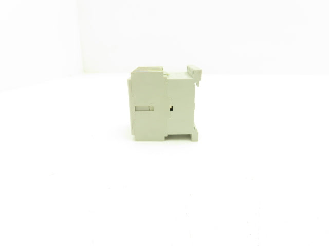 Allen Bradley 700-K31Z Relay 600V 10A 24VDC Coil Series B Lot of 12
