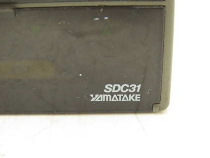 Yamatake SDC31 Digital Temperature Controller 100-240VAC C315GA000100